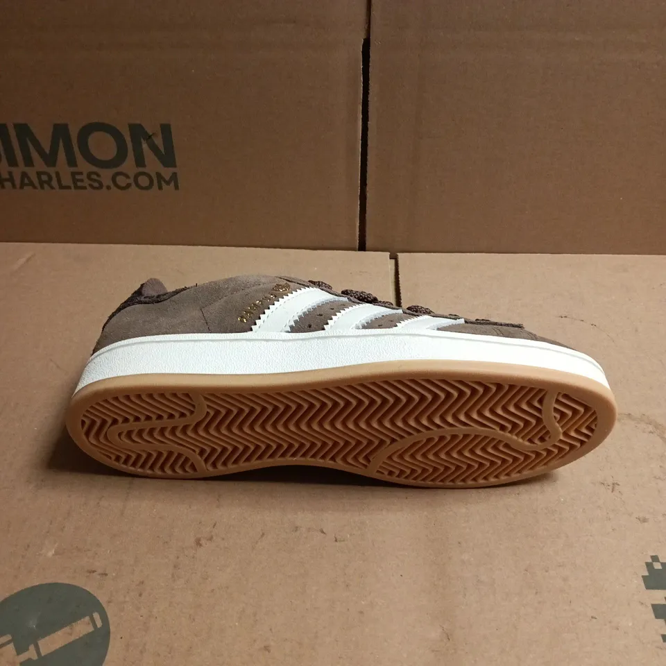 PAIR OF ADIDAS ORIGINALS CAMPUS 00S TRAINERS - 4