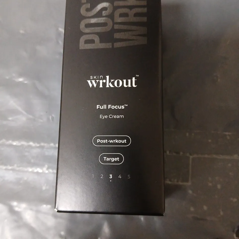 APPROXIMATELY 140 SKIN WORKOUT FULL FOCUS EYE CREAM 15ML