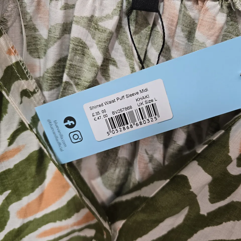 BLUE VANILLA KHAKI ZEBRA PRINT SHIRRED WAIST PUFF SLEEVE MIDI DRESS – UK SIZE L