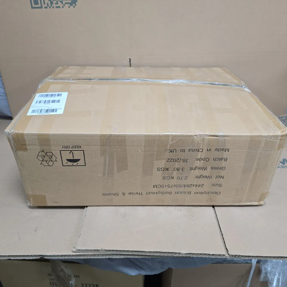 BOXED BOSTON BEDSPREAD THROW AND PILLOW SHAMS - CHAMPAGNE  RRP £109.99