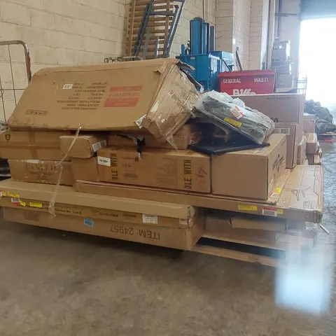 PALLET OF ASSORTED FURNITURE PARTS