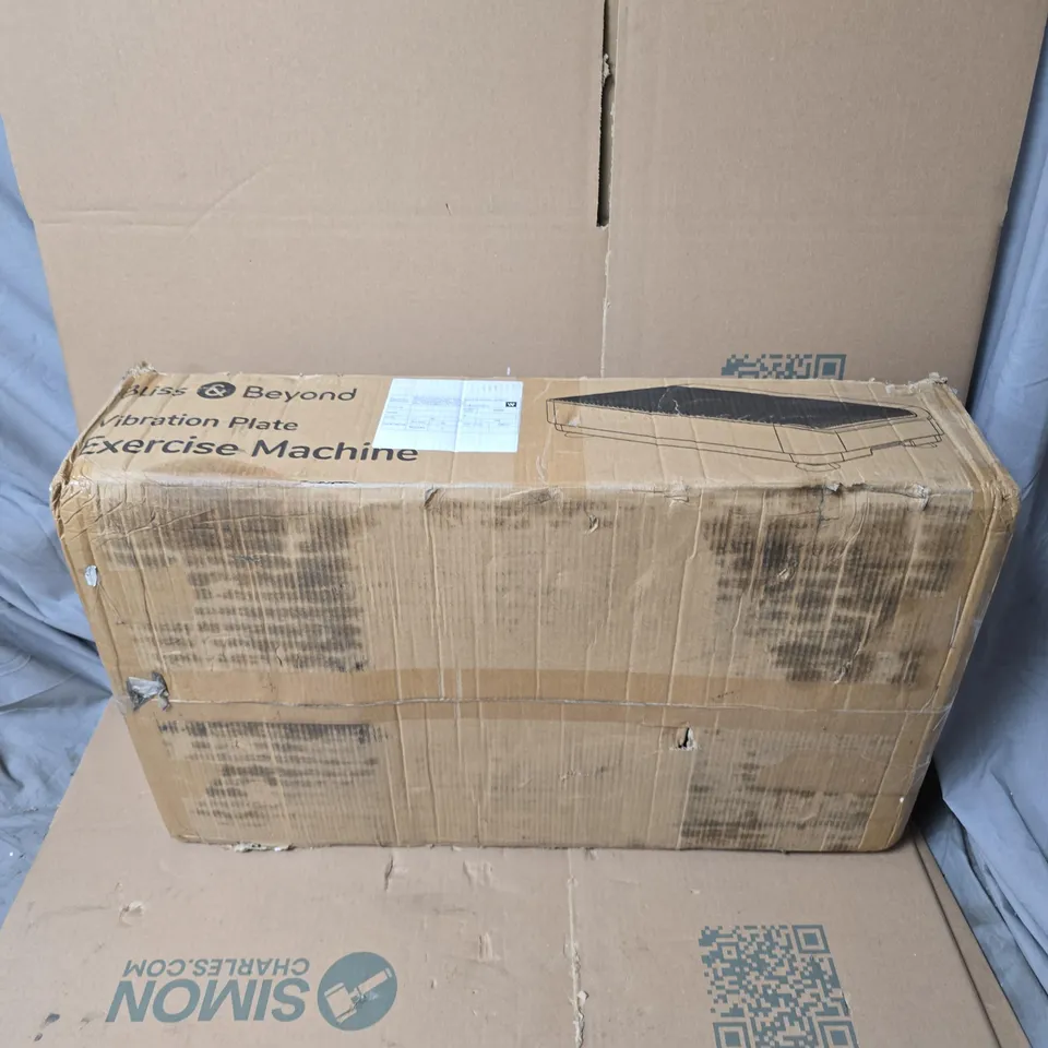 BLISS & BEYOND VIBRATION PLATE EXERCISE MACHINE – BOXED 