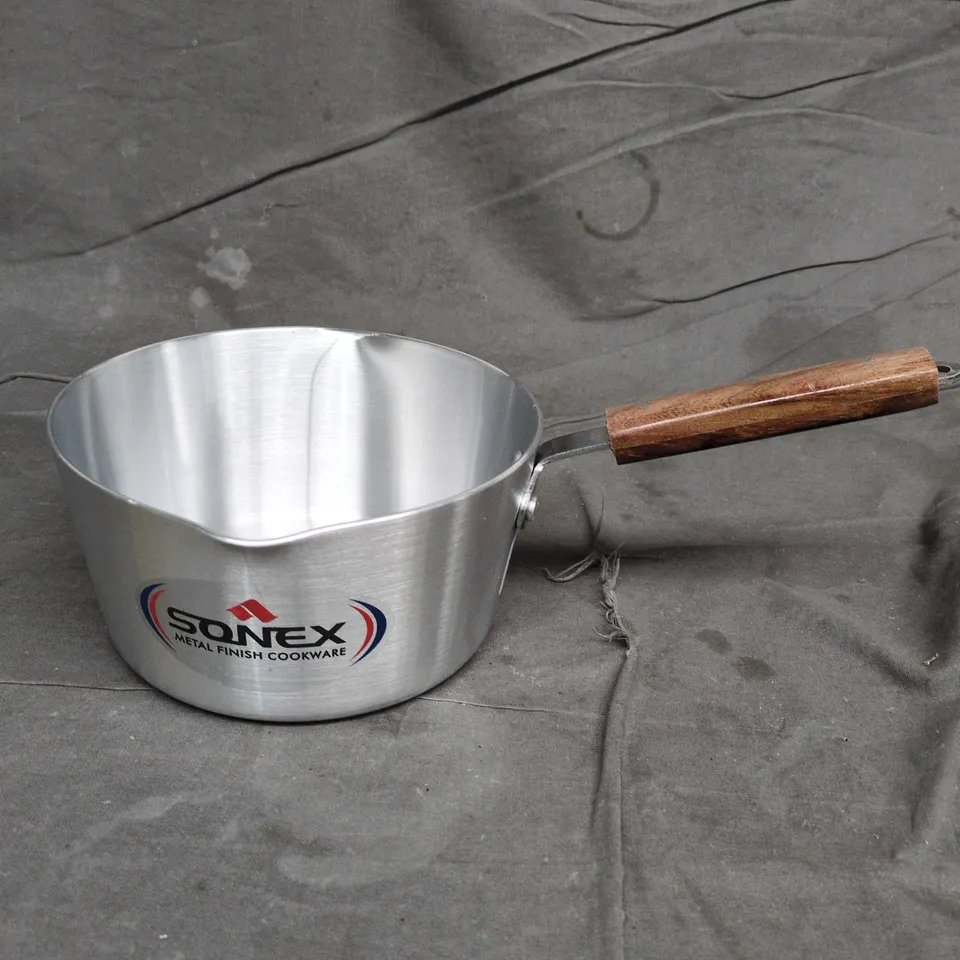 SONEX METAL FINISH SAUCEPAN WITH WOODEN HANDLE