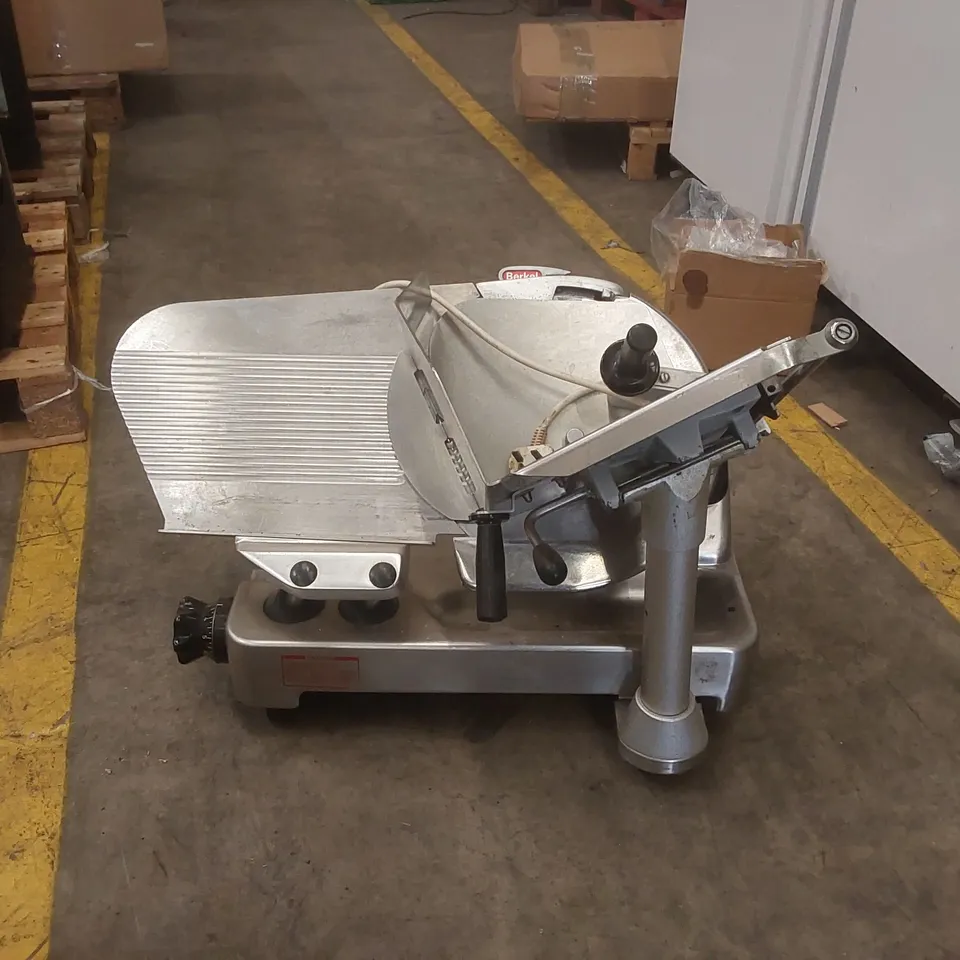 BERKEL COMMERCIAL MEAT SLICER