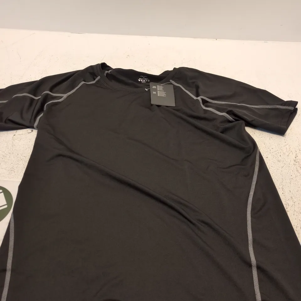 NIKSA BLACK ATHLETIC T-SHIRT, SIZE XL