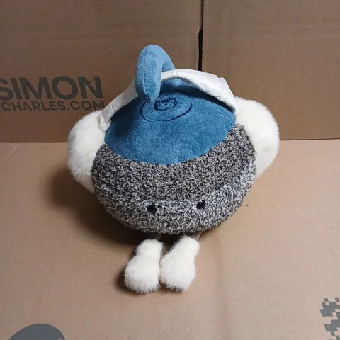  JELLYCAT AMUSEABLES SPORTS CARISS CURLING STONE PLUSH TOY WITH PIN AND KEY RING, IN BLUE BRANDED BAG
