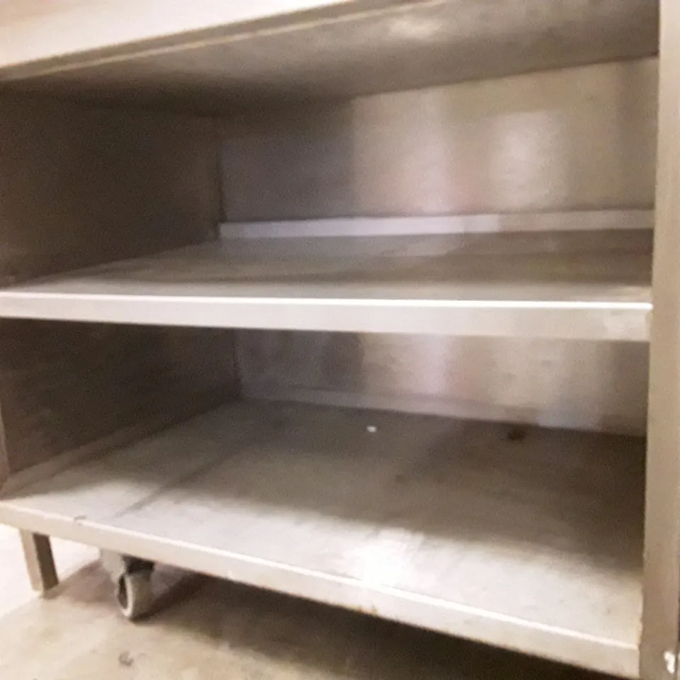SERVICE CUPBOARD WITH CERAM TOP AND GANTRY
