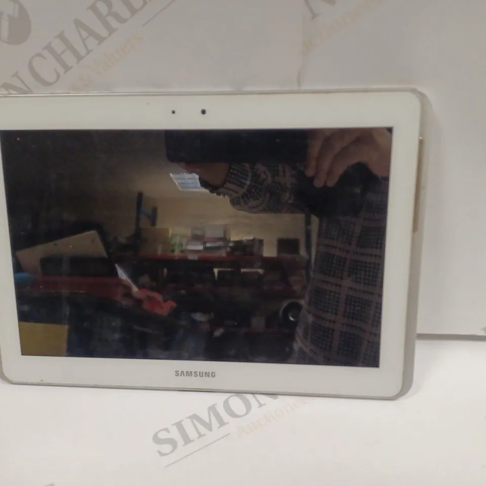 SAMSUNG GALAXY TABLET MODEL: GT-P5110