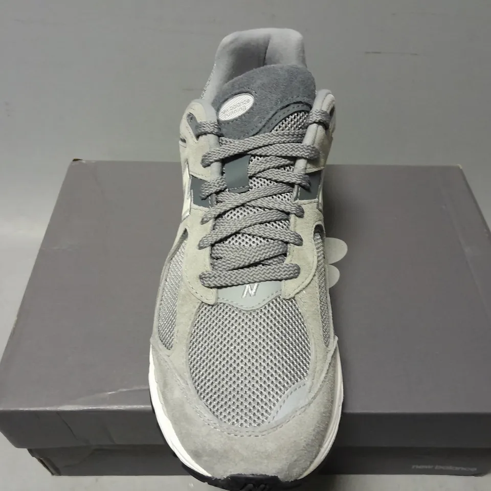 BOXED PAIR OF NEW BALANCE 2002R IN GREY - UK 11