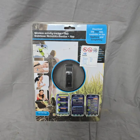 WURELESS ACTIVITY TRACKER + APP