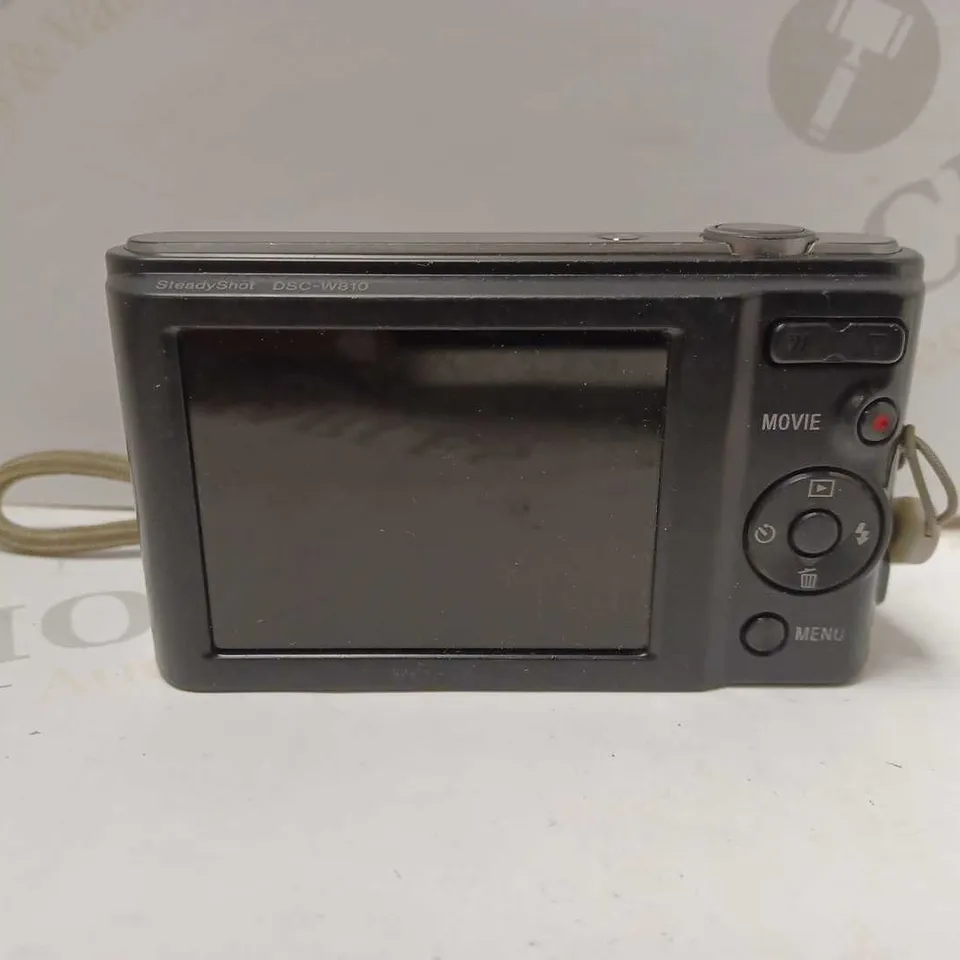 SONY W810 COMPACT CAMERA