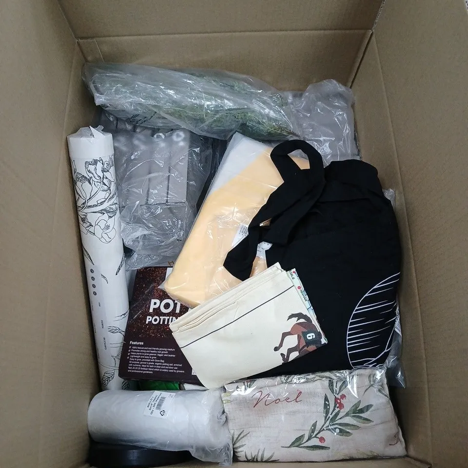 BOX OF APPROXIMATELY 20 ASSORTED HOUSEHOLD ITEMS TO INCLUDE FITTED SHEET, MAXI PLUS, SCALE, DISHWASHER TABLETS ETC