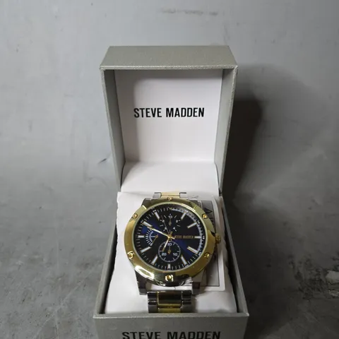 BOXED STEVEN MADDEN CHRONOGRAPHIC BLUE DIAL WATCH 
