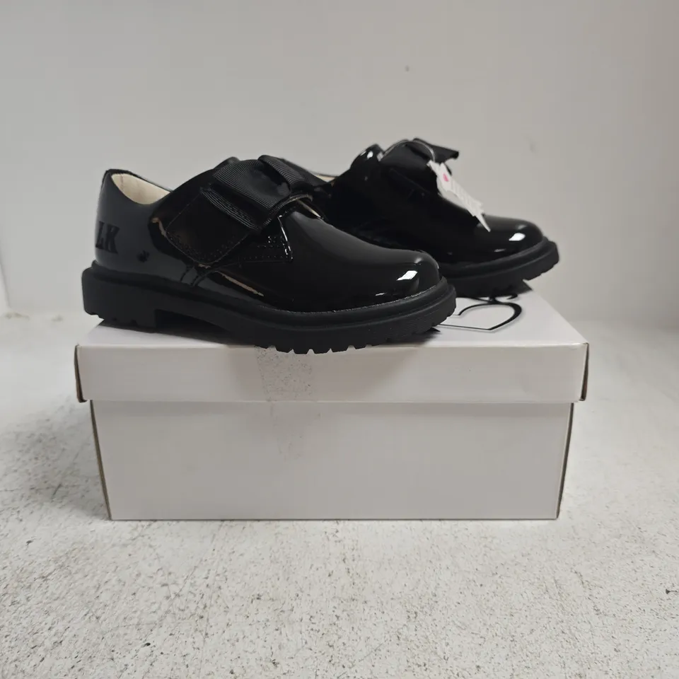 BOXED PAIR OF MISS LK KID'S SHOES IN BLACK SIZE UK 9