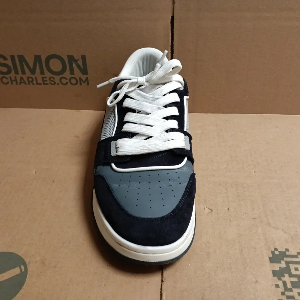 PAIR OF ARNE TRAINERS IN NAVY/GREY/BLACK/WHITE SIZE UK 10