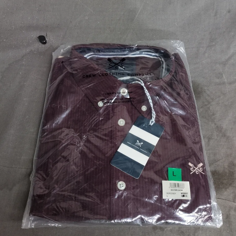 CREW CLOTHING COMPANY BURGUNDY BUTTON-FRONT SHIRT – MEN'S, UK L (L) – SEALED IN PACKAGING