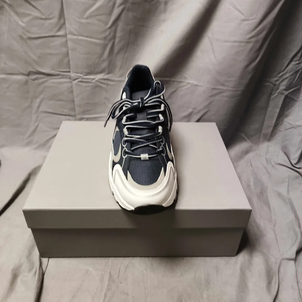 BOXED PAIR OF COLEENS MENS NAVY SHOES - SIZE 10.5