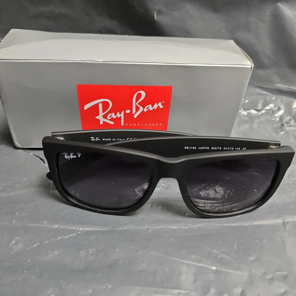 RAY-BAN JUSTIN RB4165 SUNGLASSES – BLACK