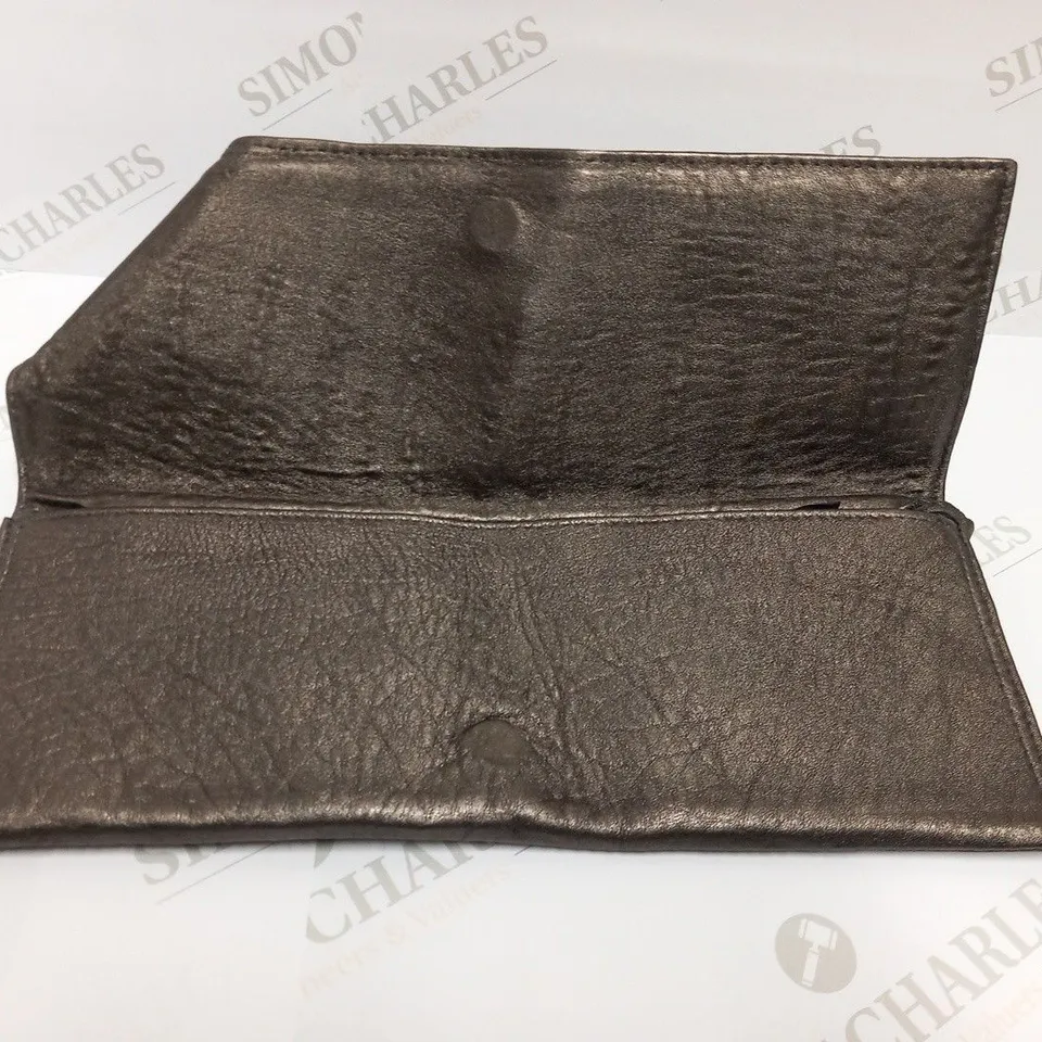 MAISON DU POSH LARGE SILVER CLUTCH BAG WITH GOLD SKULL RING HANDLE