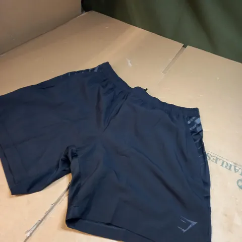 BLACK GYMSHARK SHORTS SIZE M 