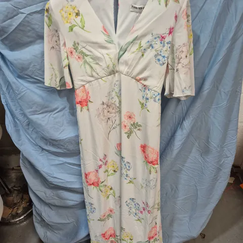 Twisted London Floral Maxi Dress – UK 8