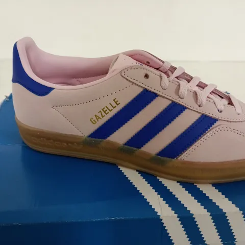 ADIDAS GAZELLE INDOOR SIZE 4.5
