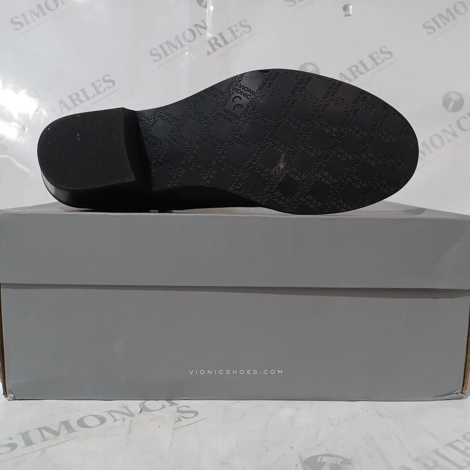 BOXED VIONIC ORTHOTIC FELICITY LIV ANKLE BOOTS - METALLIC BLACK - SIZE 6.5