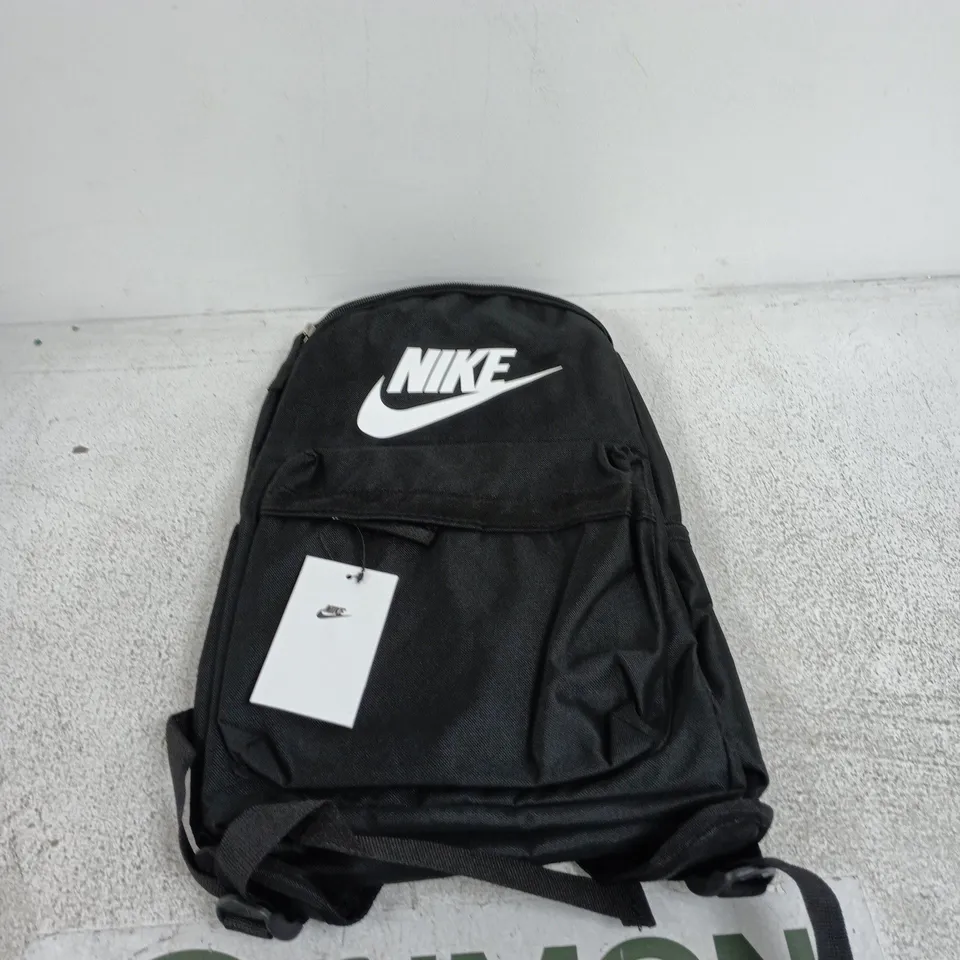 NIKE BACKPACK DC4244-010 BLACK 25L