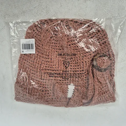 BAGGED ACCESSORIZE SLOUCHY RAFFIA CROSSBODY BAG