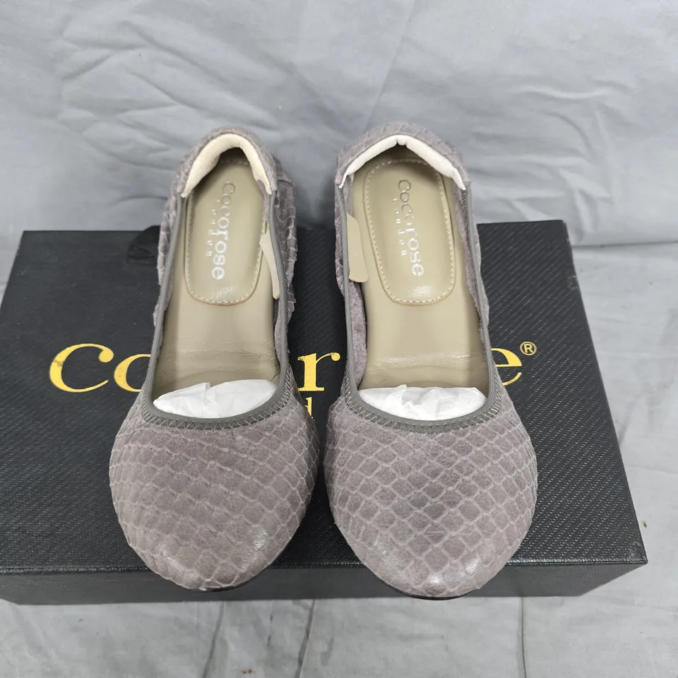 COCOROSE LONDON PIMLICO MAUVE BALLET FLATS, UK 4 (EU 37) – BOXED