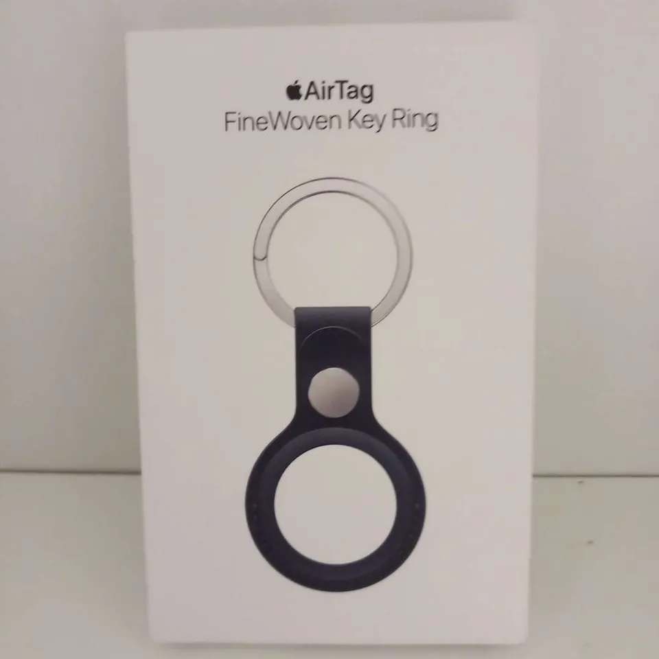 BOXED APPLE AIR TAG FINE WOVEN KEY RING