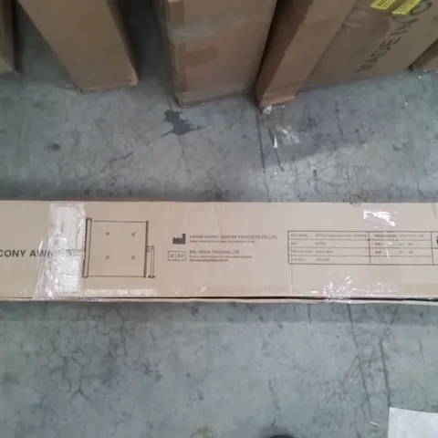 BOXED SOL 27 OUTDOOR 300CM W X 12CM D FABRIC COVER MOTORISED RETRACTABLE SIDE AWNING - DARK GREY (1 BOX)