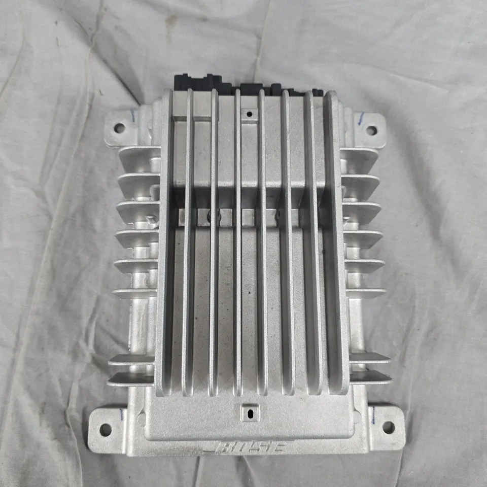 Bose car audio amplifier module
