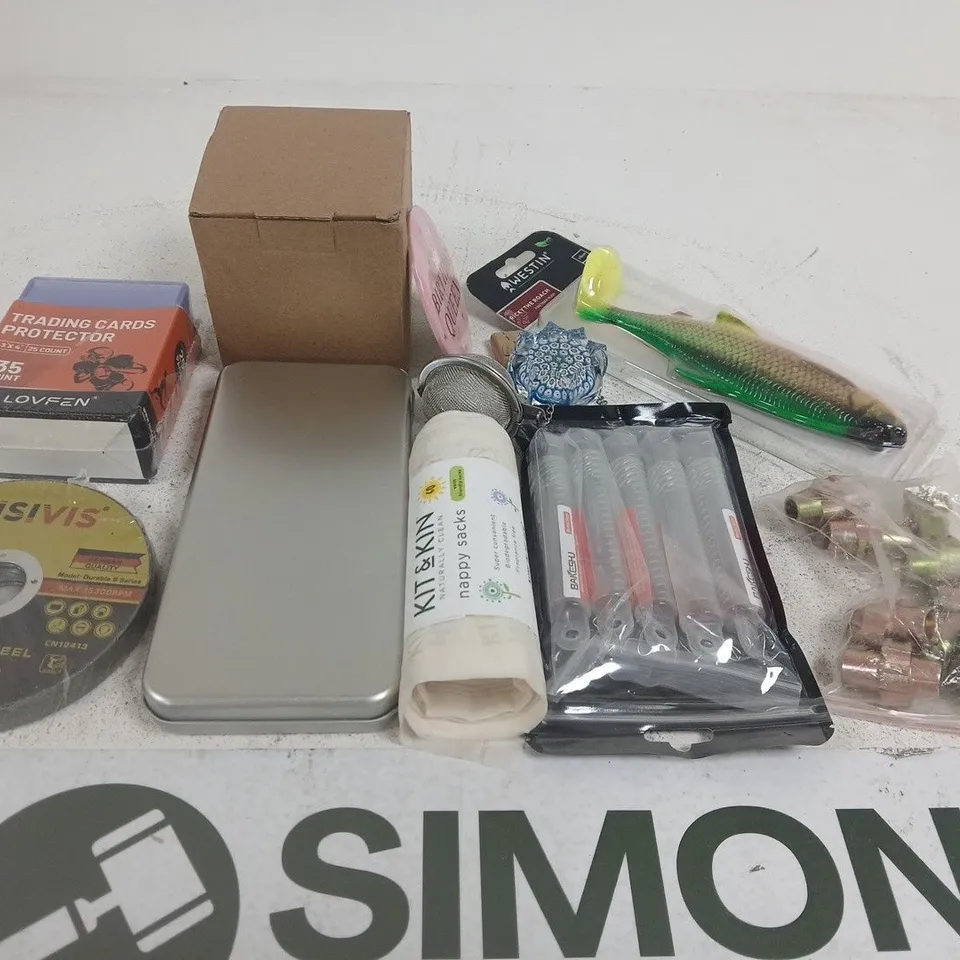 APPROXIMATELY 15 ASSORTED HOUSEHOLD PRODUCTS TO INCLUDE - CUTTING WHEEL, DRILL BIT SET, TAPE, POUCHES, BRASS FITTINGS & FISHING LURE