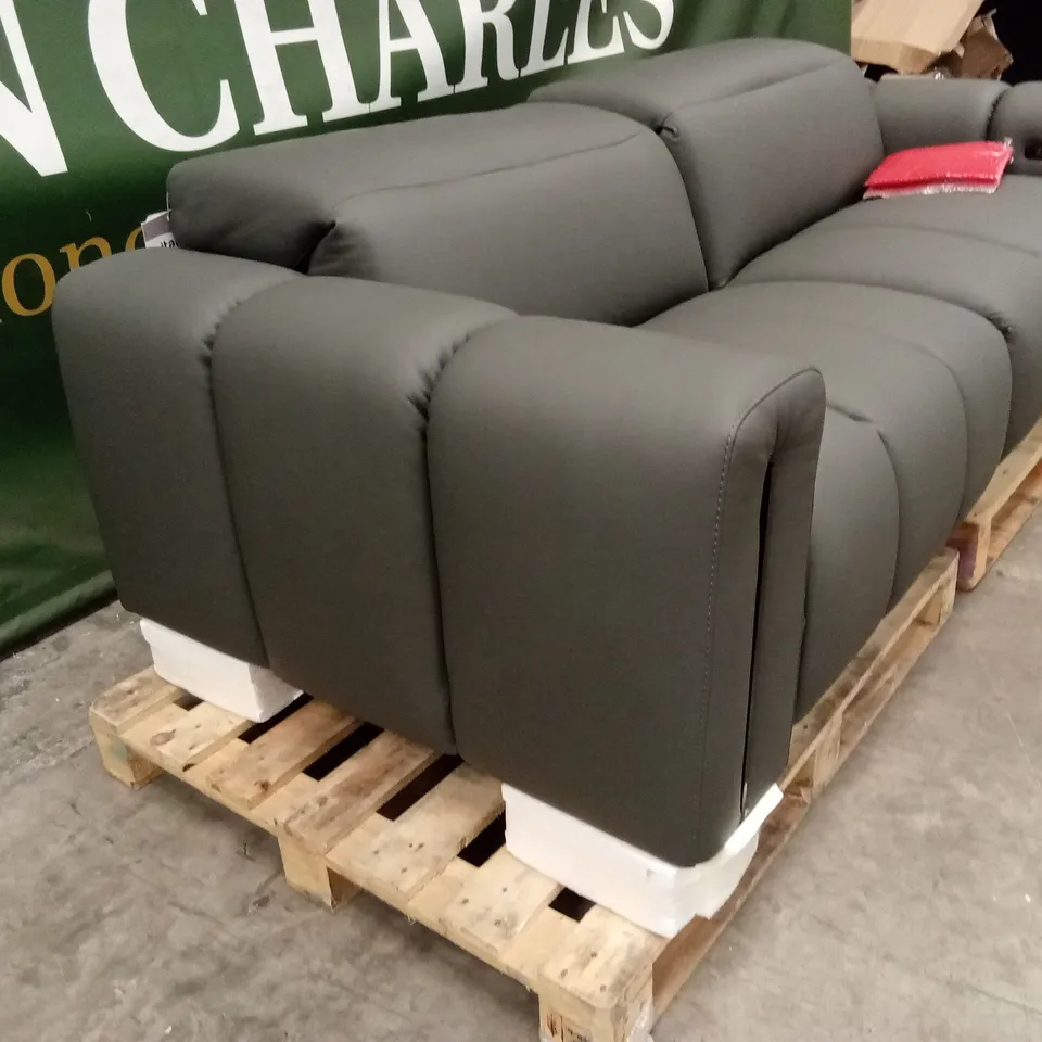 QUALITY DESIGNER ITALIAN MADE LARGE GIORGIO 3 SEATER ELECTRIC RECLINER LEATHER SOFA