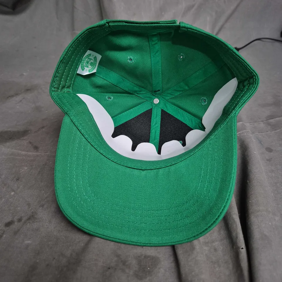 HIBERNIAN FC CAP – GREEN BASEBALL HAT WITH EMBROIDERED CREST