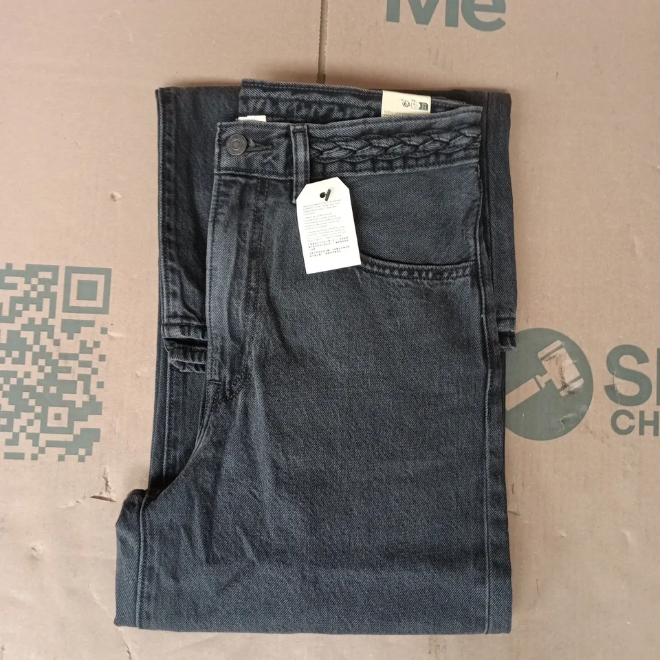 LEVI'S RIBCAGE WIDE LEG JEANS IN BLACK SIZE 28/30