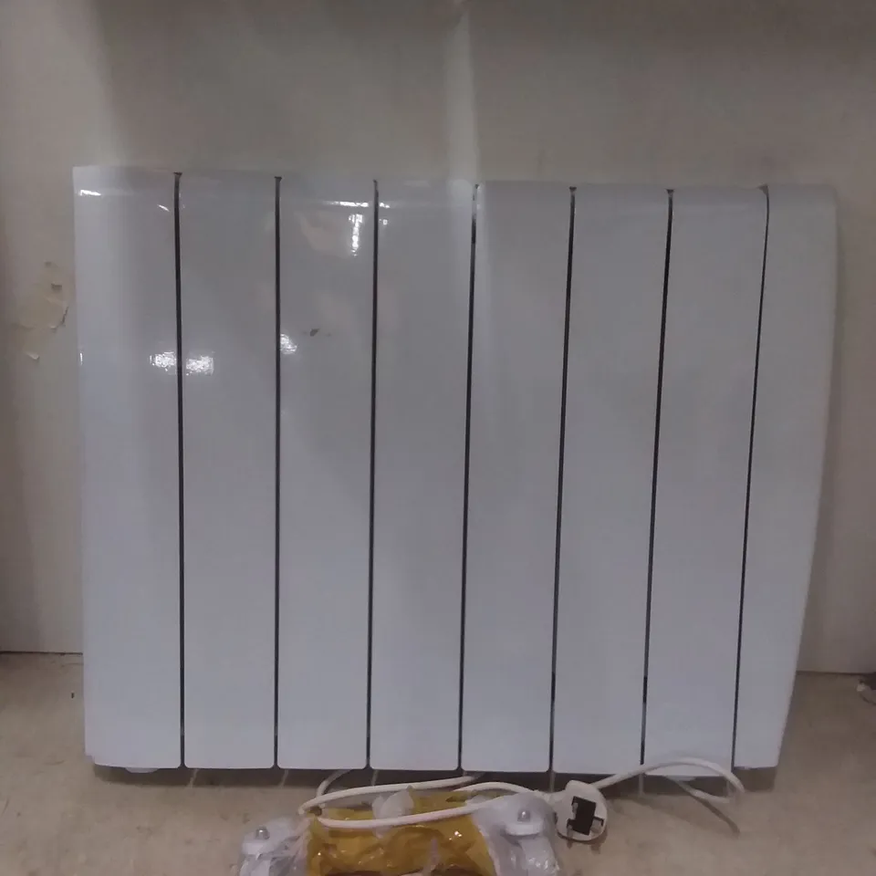 (UNPACKAGED) 57CM X 70CM ELECTRIC RADIATOR ( WHITE )