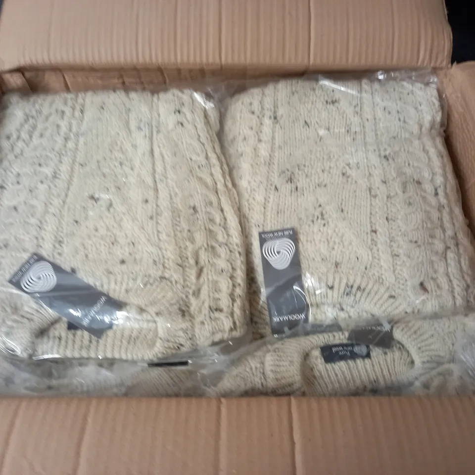 LOT OF 10 AS NEW PURE NEW WOOL JUMPERS - LARGE