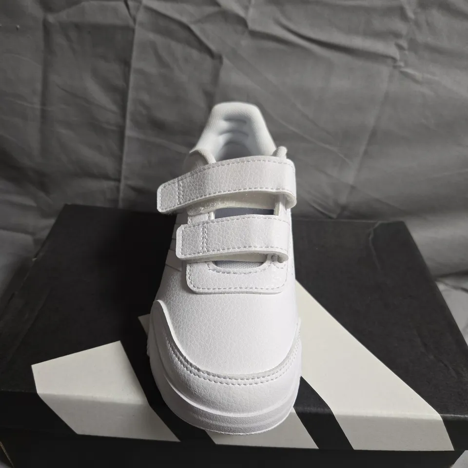 BOXED PAIR OF ADIDAS TENSAUR SPORT 2.0 TRAINERS - KIDS - -UK SIZE 11K
