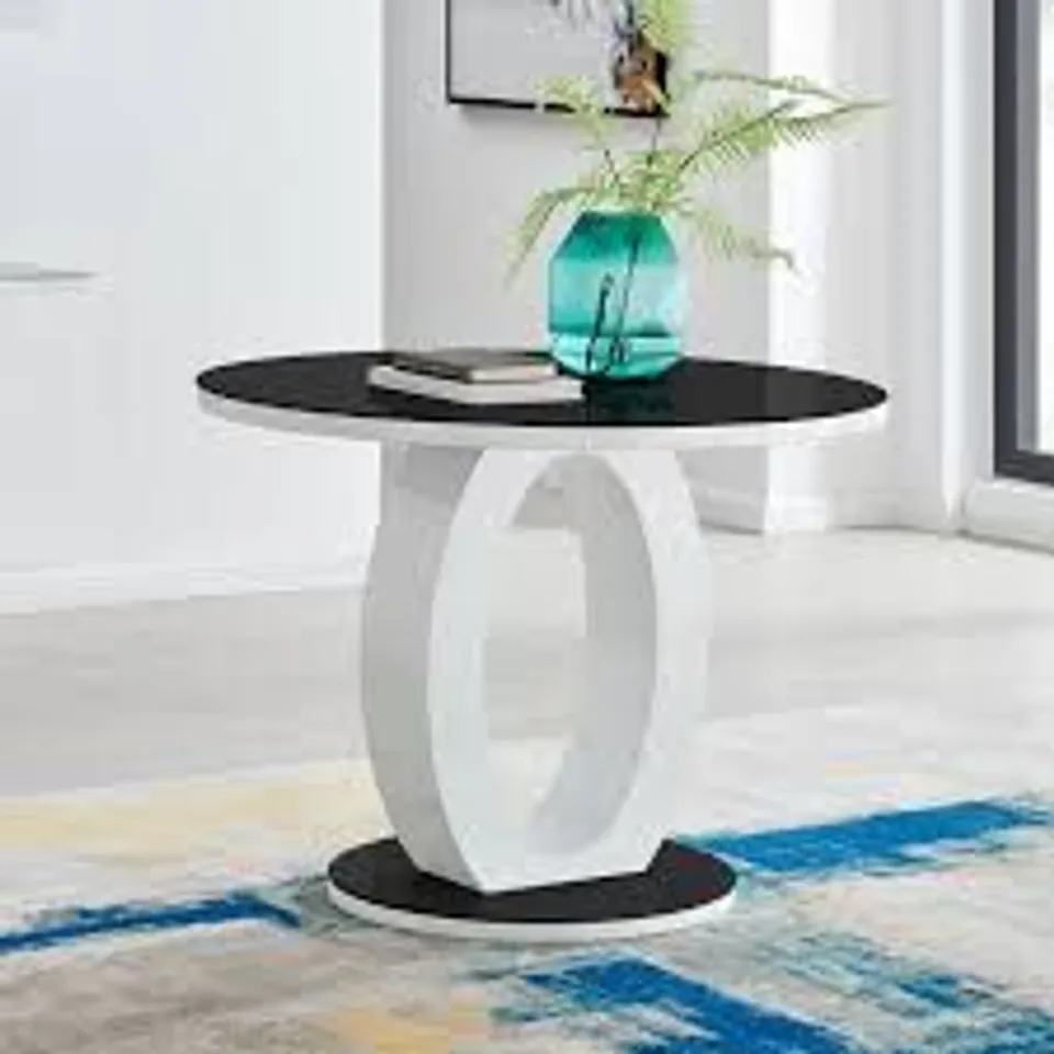 BOXED GIOVANI ROUND DINING TABLE - BLACK (3 BOXES)
