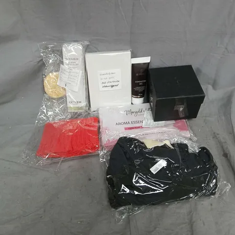 APPROXIMATELY 15 ASSORTED ITEMS TO INCLUDE AROMA ESSENTIAL OILS SET, SCR GOLD PH SKIN WASH, CONDUCTIVE GEL, ETC