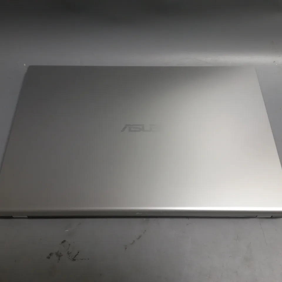 BOXED ASUS SONIC MASTER INTEL CORE I5 SILVER LAPTOP X515J