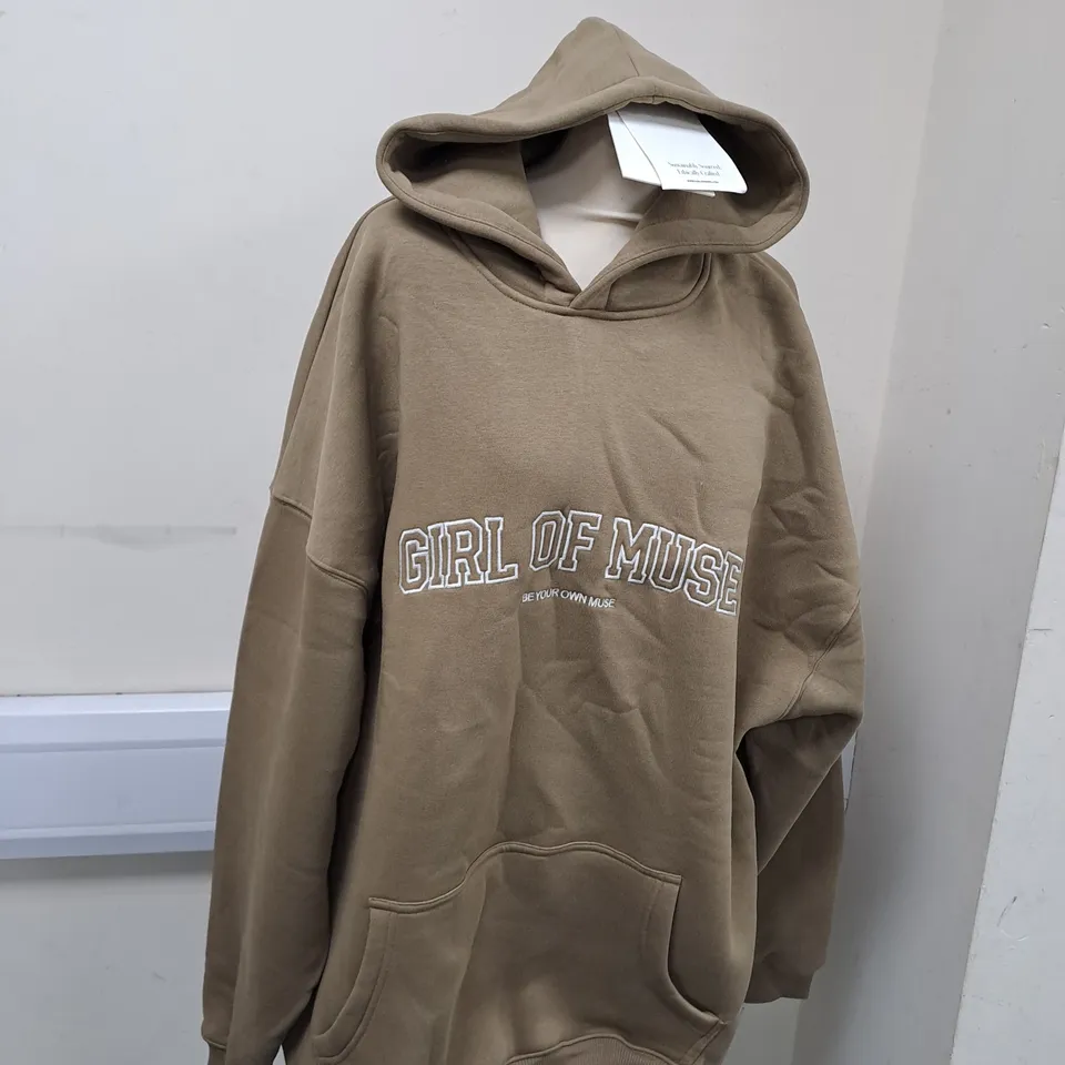 GIRLOFMUSE COSY COLLECTION MODE HOODIE SIZE XL 