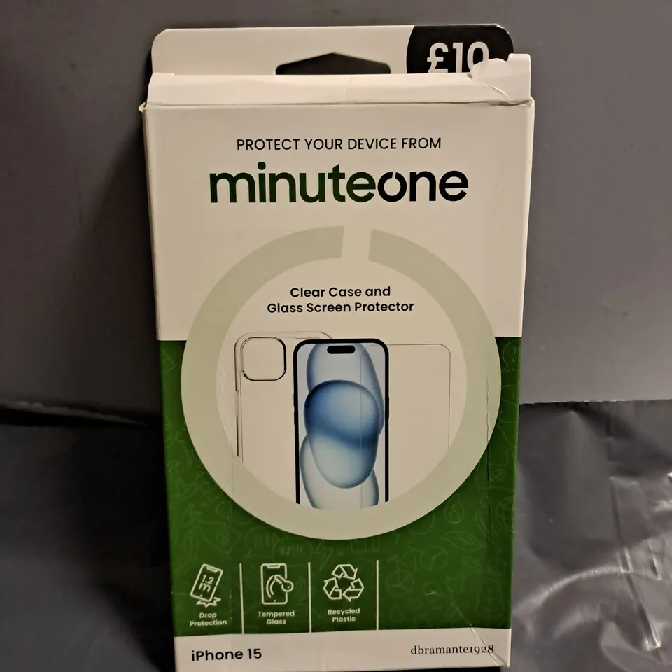 BOX OF APPROXIMATELY 30 MINUTE ONE IPHONE 15 CLEAR CASE & GLASS SCREEN PROTECTOR 