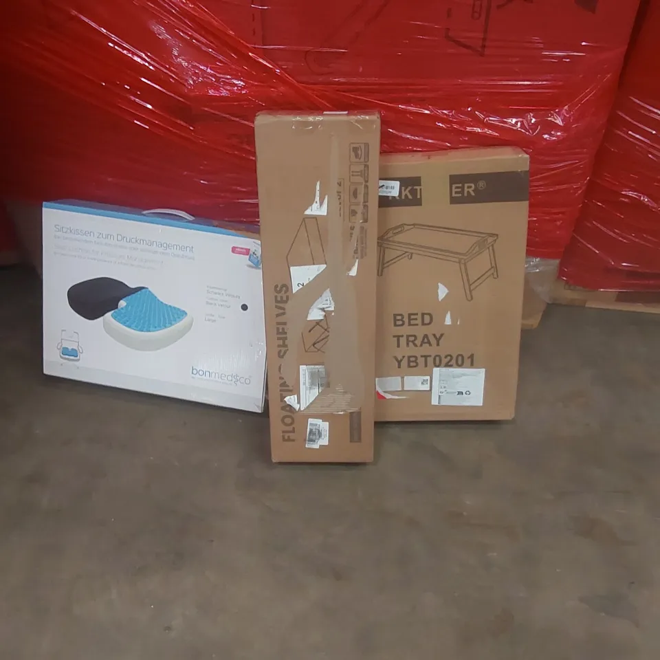 PALLET OF ASSORTED PRODUCTS AND ITEMS TO INCLUDE:BED TRAY,FLOATING SHELVES,SEAT CUSHION