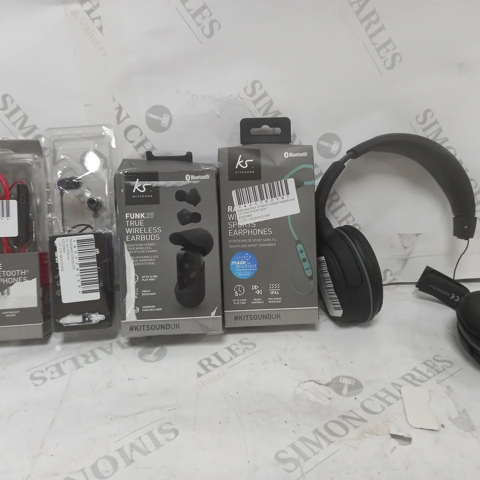 BOX OF APPROX. 15 SSORTED ITEMS TO INCLUDE - KITSOUND RACE -KITSOUND FUNK 25 - KITSOUND RACE 15 ECT