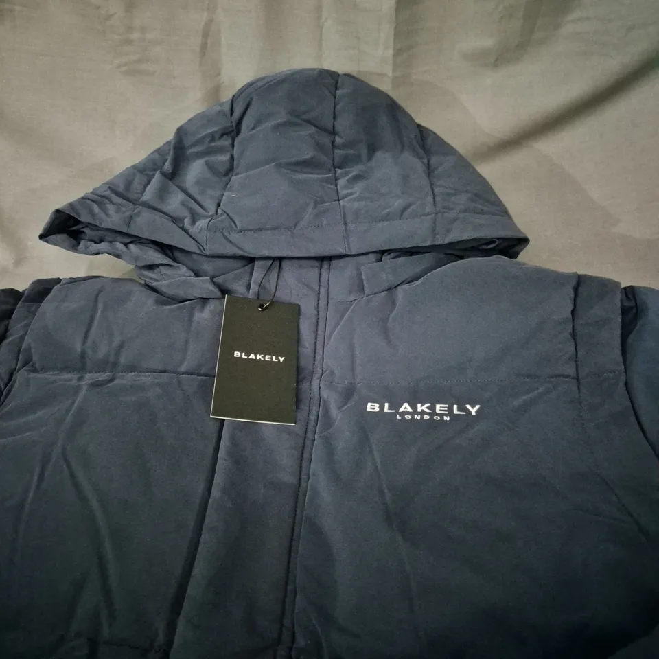 BLAKELY LONDON FULL ZIP PADDED COAT SIZE M