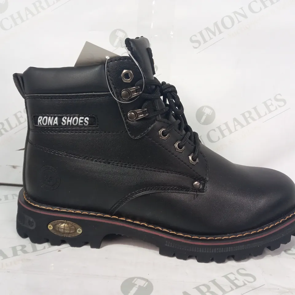 BOXED PAIR OF RONA SHOES LEATHER ANKLE BOOTS IN BLACK UK SIZE 8