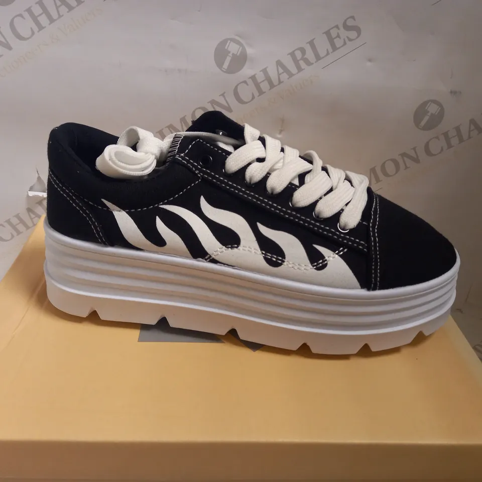 KOI VEGAN THE FURIES FLAMED CHUNKY TRAINERS - BLACK/WHITE SIZE 5